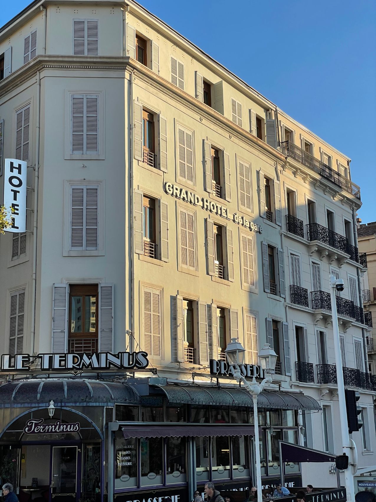 grand-hotel-de-la-gare-toulon-hotel-3-étoiles