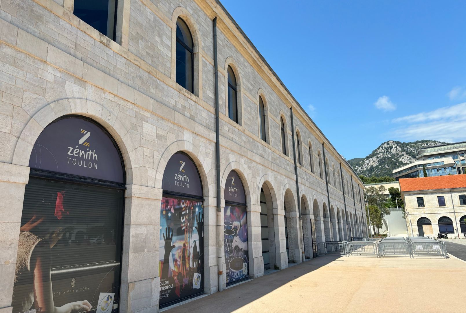 offre-spectacle-zenith-de-toulon-grand-hotel-de-la-gare-2