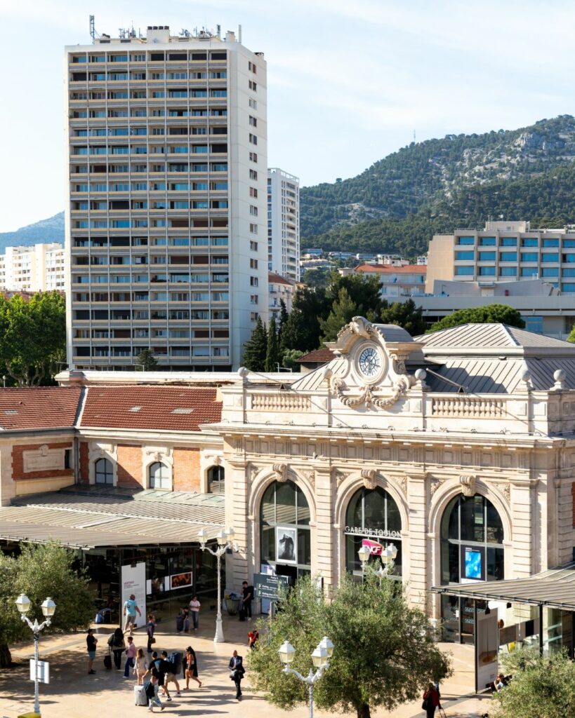 offre-early-booking-economisez-10-sur-votre-sejour-d-octobre-grand-hotel-gare-toulon-2